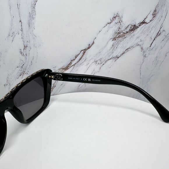 New CHANEL Sunglasses - Picture 10 of 16